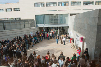 concentració contra les retallades a la Universitat de Lleida