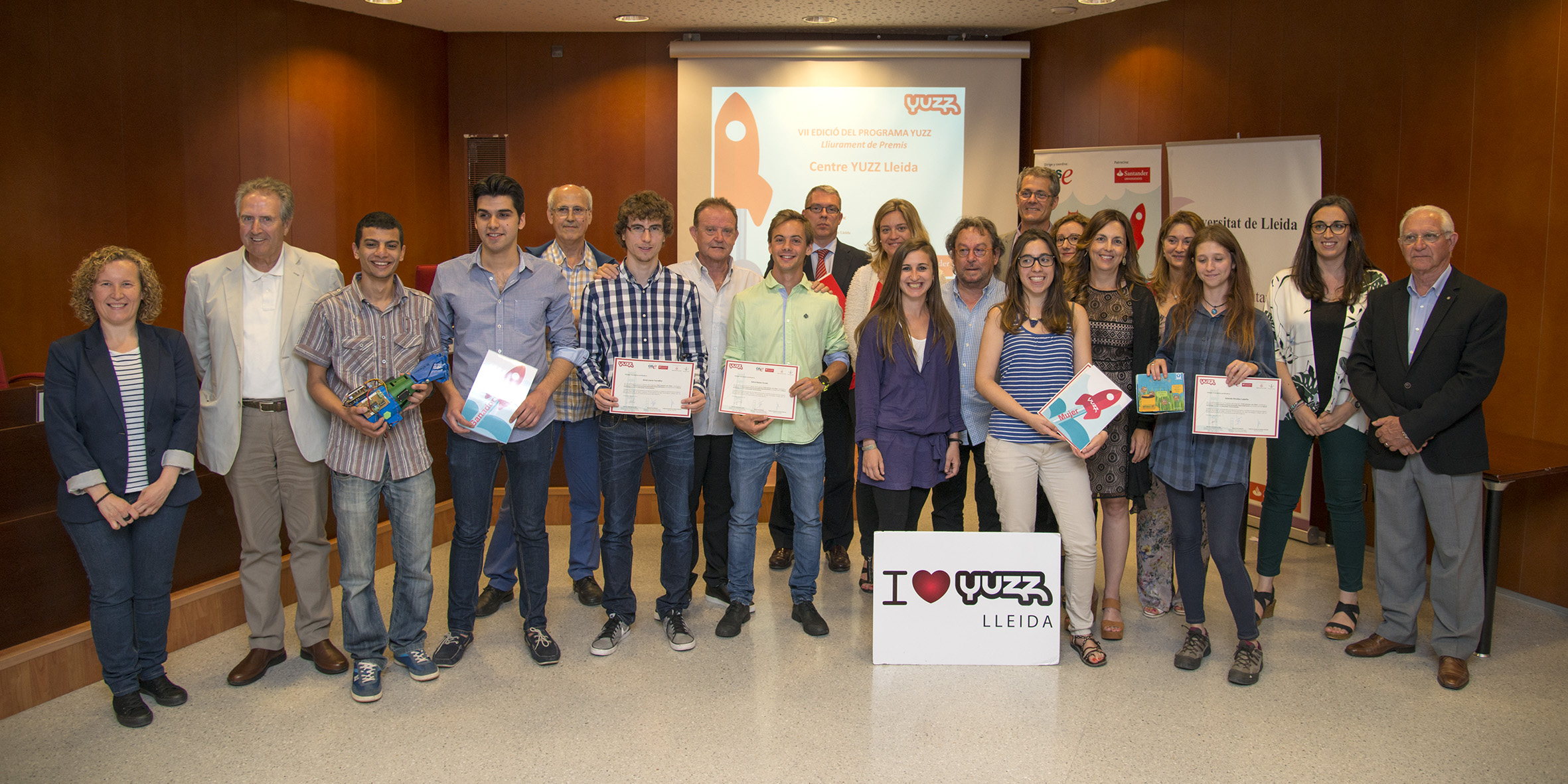 Premi YUZZ per a un projecte de pròtesis biòniques impreses en 3D