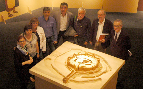 Tres dècades d'excavacions als Vilars, en una exposició al Museu de Lleida  Comissariada pels professors de la UdL Emili Junyent i Joan B. López